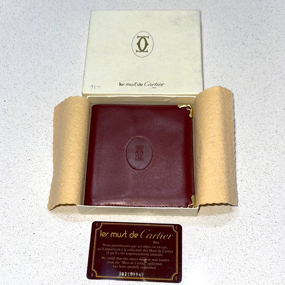 Le Must de Cartier Men's Burgundy Leather Wallet 1982 w card @ box